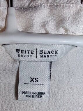 White House Black Market | Tops | Whbm Slvls Blouse Textured 0 Silk ...